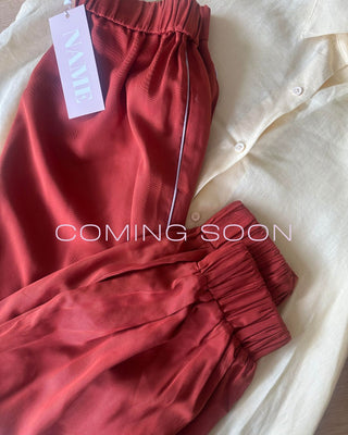 The Drift Track Pant - Paprika with Lilac Piping